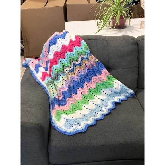 Handmade Multicolor Chevron Crochet Blanket Baby Sofa Throw Lap - Picture 2 of 5